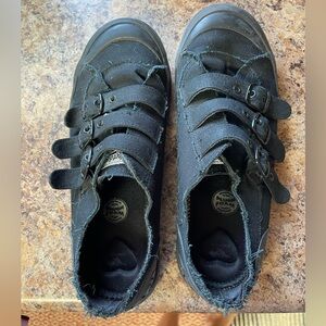 Sketchers black size 10 women’s sneaker